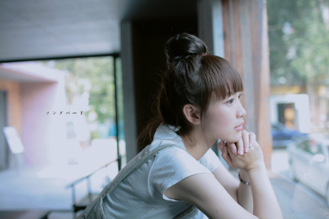 我的生活随遇而安_高清唯美女生QQ空间图片