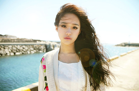 痛苦往往是因为希望破灭_非主流时尚女生QQ空间图片