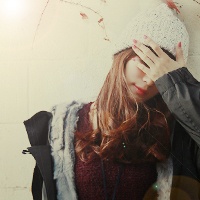 揭开心里的那道暗疮_唯美意境女生QQ头像