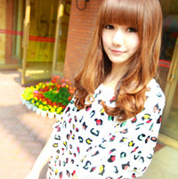 司空见惯了你的猜疑_非主流伤感女生QQ头像