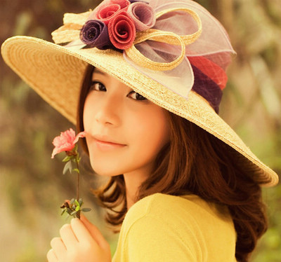 回眸一笑的感动_伤感女生QQ空间意境图片