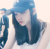 忘掉你的自恋_非主流伤感女生QQ头像