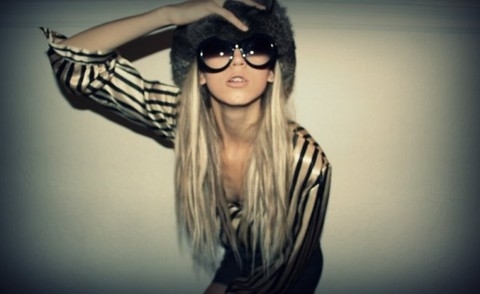 你的不安是我的噩梦_时尚个性温柔QQ空间女生图片