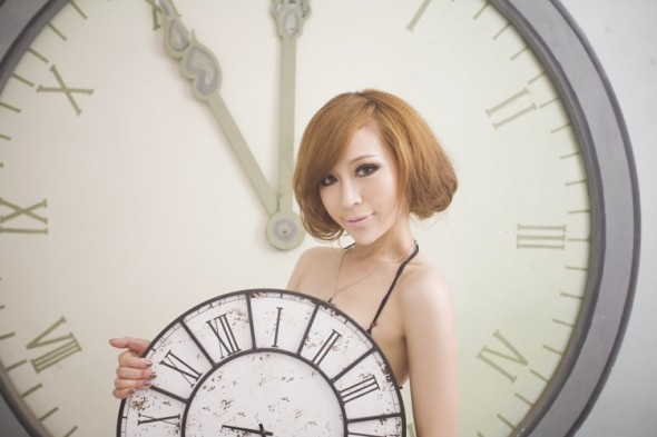 我听见了心碎裂的声音_唯美好看女生QQ空间图片