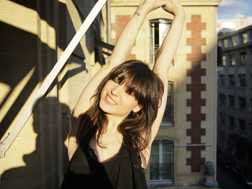 爱只剩下了习惯_原创意境女生QQ空间素材