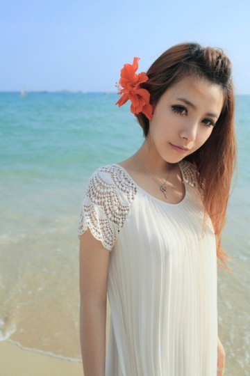 爱一个人不要吝啬承诺_时尚唯美漂亮的QQ空间女生图片