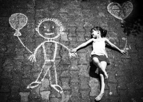 很特别的黑白空间素材_这黑白相间的世界