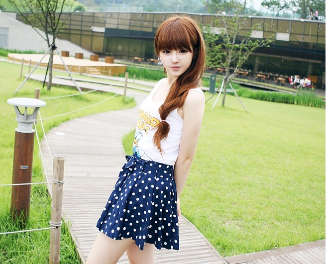 时尚潮流的美女空间素材＿你我之间的距离