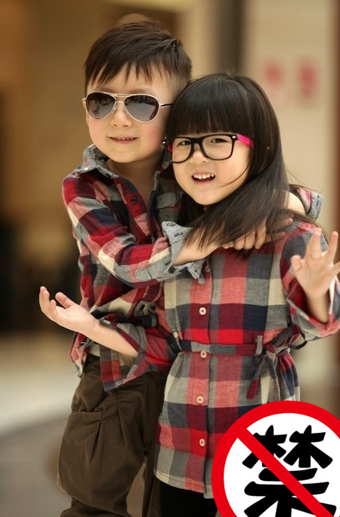 谈恋爱要趁早_灰常靓丽搞笑的小情侣QQ空间图片