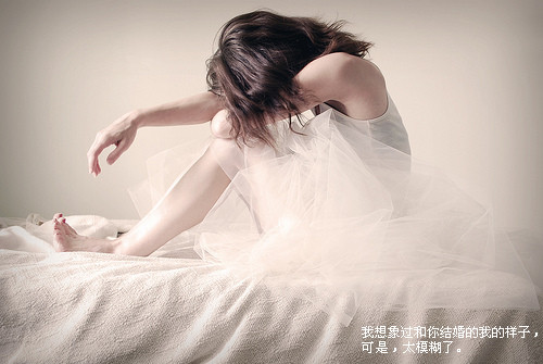 还是会寂寞_孤单寂寞的文字贴图空间素材