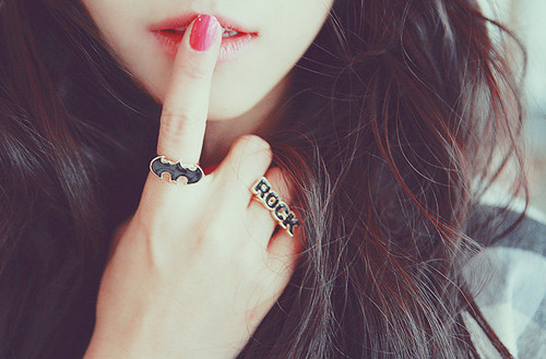 与寂寞并肩_超漂亮唯美的qq空间素材