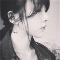 悲伤网名女生简短的想你网发布 这一路风景我只能边走边忘