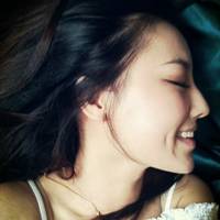 2022女生微信头像大全长发 在自己的选择里慢慢变老