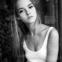 2022欧美情侣微信头像大全 识破就自动灰飞烟灭