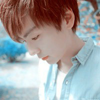 唯美小清新微信情侣头像一左一右_拥抱也是一种勇气