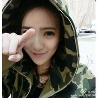 心心相印的微信情侣头像一左一右 愿意为了爱情失了聪明