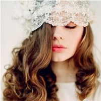 2022欧美女生微信头像大全 幸福的开始不只是在雨季