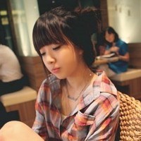 爱情太让人沉迷_非主流漂亮时尚的女生微信头像