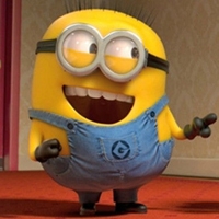 看到小黄人就开心.