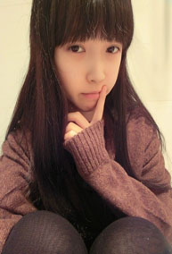 2022最新可爱女生专用微信空间素材 齐刘海萌妹火爆来袭