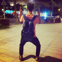 奇葩有创意的情侣头像 陪我搞怪惹我深爱