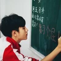 2022最新霸气微信头像设计 爱我的人必定精彩万分.