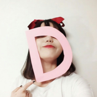 搞怪女生微信个性头像2022 大概我太活泼而你喜欢文静