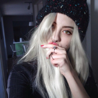 2022欧美个性女生头像 我荒废的心会一直爱你