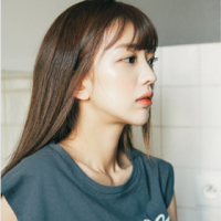 小清新女生长发微信头像 他是我年少时最蔚蓝的海