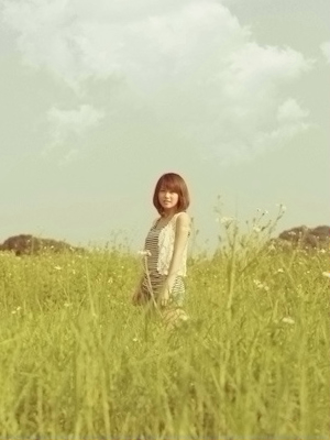 心酸的委屈只能藏在心里_意境女生非主流QQ空间图片