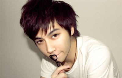 高清阳光男生非主流QQ空间图片