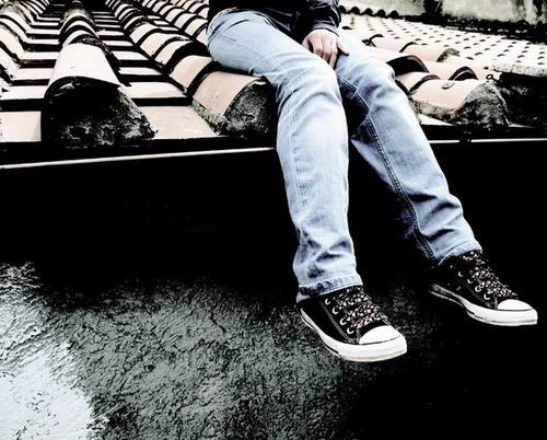 一直在用心呵护我们的爱情_情感意境女生QQ空间图片