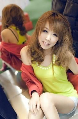 可爱漂亮的QQ空间非主流女生图片