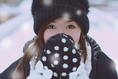 学会用勇敢来替代依赖_唯美冬季女生QQ空间非主流图片