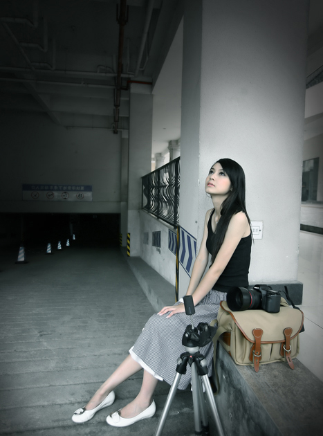 我总是在逃离爱情_不愿记忆的唯美女生QQ空间图片