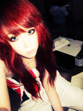 伤过之后才知道没有珍惜_颓废个性的非主流纯情女生QQ空间图片素材