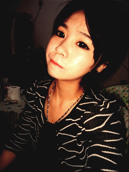 曾经的爱没有了迹象_个性时尚的非主流QQ空间女生图片