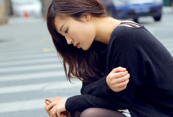 你的选择与我背道而驰_柔美温暖的非主流意境QQ空间女生图片