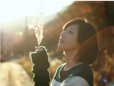 那些弥漫着青春气息的脚步_时尚唯美的非主流QQ空间图片素材