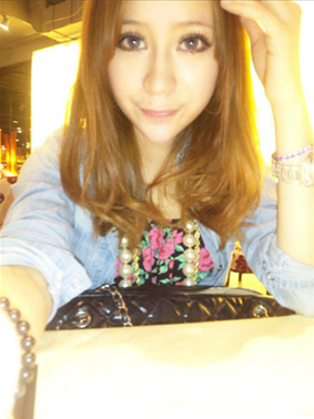 如今只能无奈的生活着_可爱唯美的田园风情女生QQ空间图片