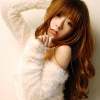 在反思中寻找矛盾_花样年华的非主流别致女生QQ头像