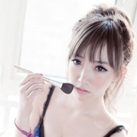 在反思中寻找矛盾_花样年华的非主流别致女生QQ头像