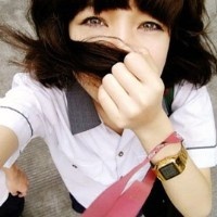 经常有种想哭的冲动_可爱漂亮的非主流女生QQ头像