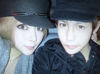 我对你失去了执着_华丽暧昧的非主流情侣QQ空间图片素材