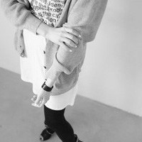 伤感黑白QQ头像 200×200