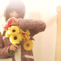 我已无力描绘混乱的生活_非主流伤感女生QQ头像