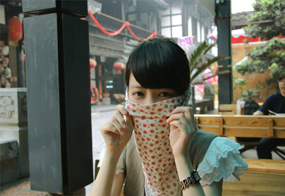 所谓的曾经就是幸福_简单好看的可爱女生QQ空间图片