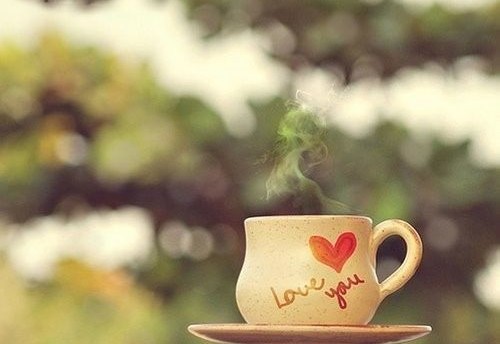 小心的收藏那段枯黄的记忆_独自徘徊的非主流意境QQ空间图片素材