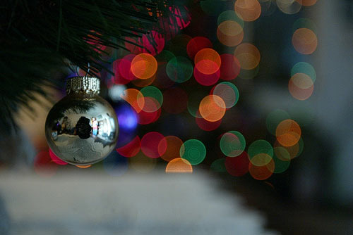 小心的收藏那段枯黄的记忆_独自徘徊的非主流意境QQ空间图片素材