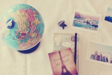 爱需要两颗心共同承担_寂寞憔悴的非主流意境QQ空间图片素材